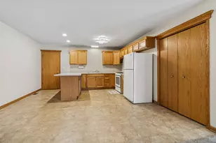 225 Morrow St, Somonauk, IL 60552 - Photo 11