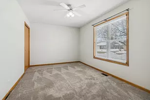 225 Morrow St, Somonauk, IL 60552 - Photo 23
