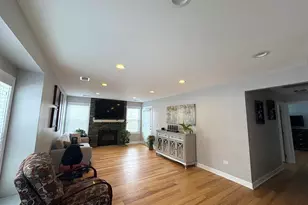 258 Odlum Ct, Schaumburg, IL 60194 - Photo 5