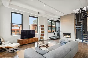 812 W Van Buren St, Chicago, IL 60607 - Photo 3