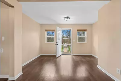 5313 Cleveland Drive, McHenry, IL 60050 - Photo 3