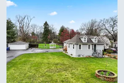 4616 River Drive, Lisle, IL 60532 - Photo 3