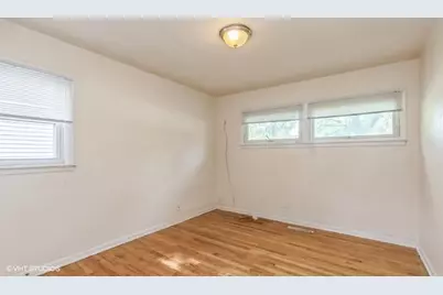 17948 Wentworth Avenue, Lansing, IL 60438 - Photo 5