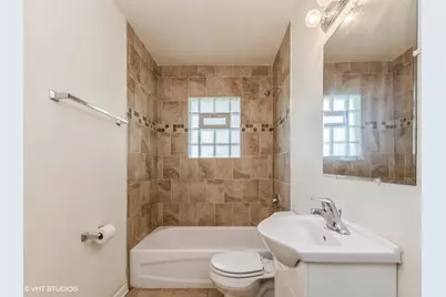 17948 Wentworth Avenue, Lansing, IL 60438 - Photo 7