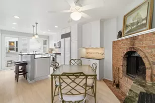 2 Ct Of Mohawk Ct, Lincolnshire, IL 60069 - Photo 13