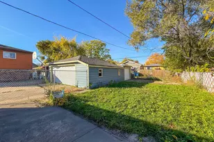 1304 Freeland Ave, Calumet City, IL 60409 - Photo 25