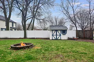 1911 Sapphire Ln, Aurora, IL 60506 - Photo 23