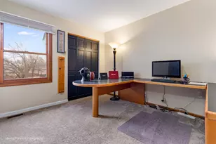 1911 Sapphire Ln, Aurora, IL 60506 - Photo 15