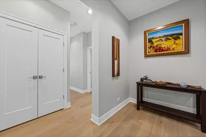 815 Laurel Avenue #403, Highland Park, IL 60035 - Photo 13