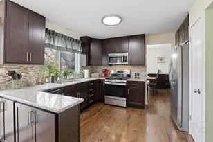 774 Yosemite Trail, Roselle, IL 60172 - Photo 9