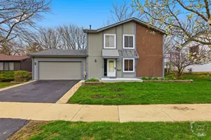 774 Yosemite Trail, Roselle, IL 60172 - Photo 3