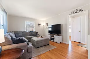 6613 Glenview Dr, Tinley Park, IL 60477 - Photo 7