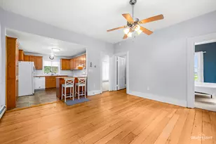 44W698 Scott Rd, Sugar Grove, IL 60554 - Photo 5
