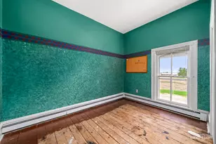 44W698 Scott Rd, Sugar Grove, IL 60554 - Photo 17