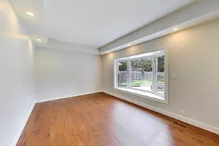 504 W Berkley Dr, Arlington Heights, IL 60004 - Photo 19