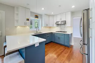 504 W Berkley Dr, Arlington Heights, IL 60004 - Photo 13