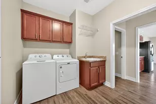 411 Stearn Dr, Genoa, IL 60135 - Photo 27