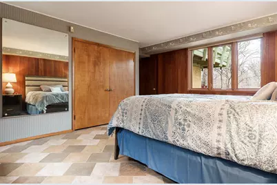 2520 E Chickadee Trail, Rockford, IL 61107 - Photo 65