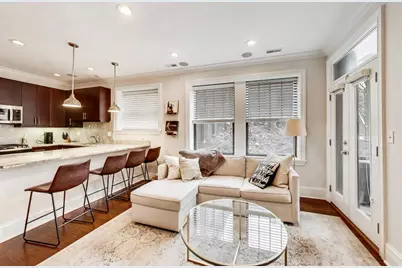 2701 N Wilton Avenue #1, Chicago, IL 60614 - Photo 3