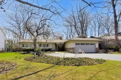 900 Stonegate Drive, Highland Park, IL 60035 - Photo 1