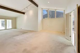 900 Stonegate Dr, Highland Park, IL 60035 - Photo 9