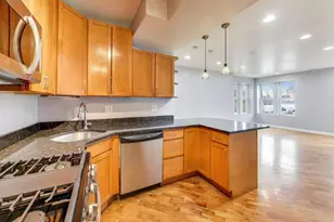 4743 W Roscoe St, Chicago, IL 60641 - Photo 9