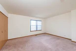 1585 Spencer Ct, Gurnee, IL 60031 - Photo 13