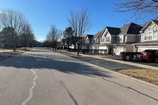 3252 Cool Springs Ct, Naperville, IL 60564 - Photo 41