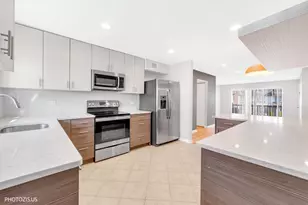 4202 Central Rd, Glenview, IL 60025 - Photo 5