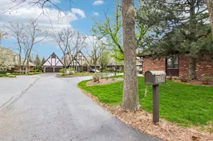 985 Coventry Ln, Highland Park, IL 60035 - Photo 45