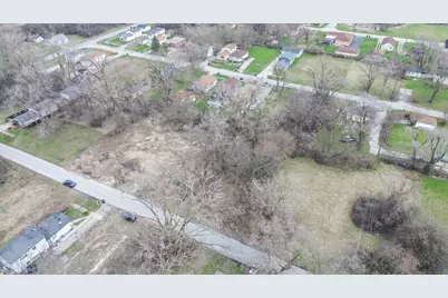 13435 S Lawndale Avenue, Robbins, IL 60472 - Photo 1