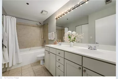 758 N Larrabee Street #514, Chicago, IL 60654 - Photo 9
