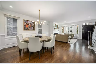 1303 W Schubert Avenue, Chicago, IL 60614 - Photo 5