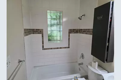 1658 W Nelson Street, Chicago, IL 60657 - Photo 23