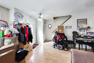 1421 N Hamlin Ave, Chicago, IL 60651 - Photo 3