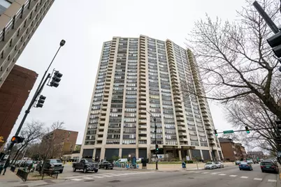 3930 N Pine Grove Avenue #310, Chicago, IL 60613 - Photo 1