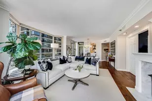 25 E Superior St, Chicago, IL 60611 - Photo 5