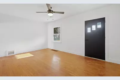 2633 16 Street, Moline, IL 61265 - Photo 5