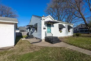 2633 16th St, Moline, IL 61265 - Photo 25