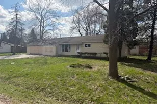 17W531 Morningside Dr, Oakbrook Terrace, IL 60181 - Photo 3