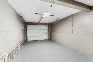21400 Peterson Ave, Sauk Village, IL 60411 - Photo 15