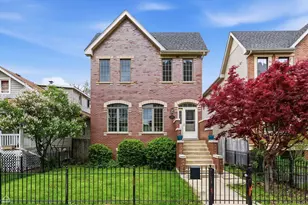 5150 W Winnemac Ave, Chicago, IL 60630 - Photo 1