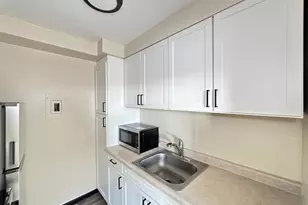 1400 Chicago Ave, Evanston, IL 60201 - Photo 3