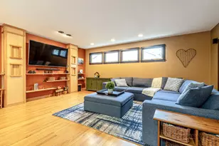 521 Castlewood Ln, Buffalo Grove, IL 60089 - Photo 13