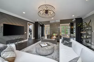 1308 N Wright St, Naperville, IL 60563 - Photo 9