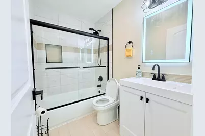 98 Marble Hill Court #B2, Schaumburg, IL 60193 - Photo 15