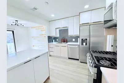 98 Marble Hill Court #B2, Schaumburg, IL 60193 - Photo 25