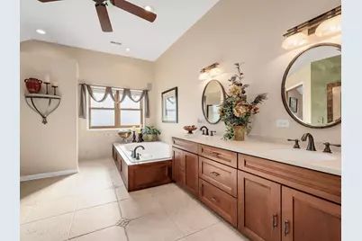 230 Plumtree Lane, West Chicago, IL 60185 - Photo 19