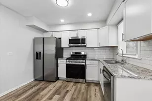 17917 Ashland Ave, Homewood, IL 60430 - Photo 5