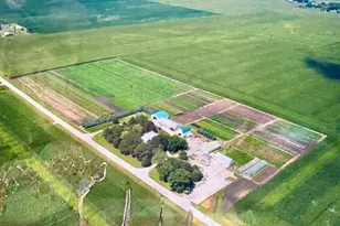 15555 McGirr Rd, Hinckley, IL 60520 - Photo 3